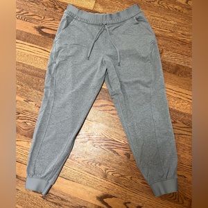 Women’s Lululemon gray joggers. Size XL.